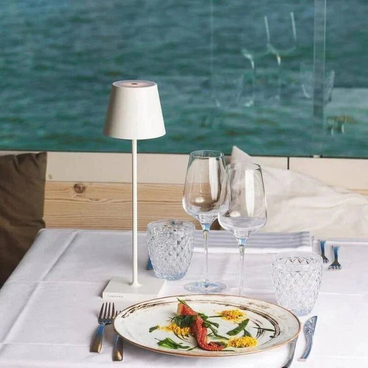 Capri Modern Aluminum Table Lamp – Cordless Rechargeable Lighting for Living Rooms 3