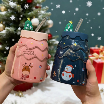 Crescent Christmas Mug Set – Eco-Friendly With Lid and Straw for Festive Enjoyment 1