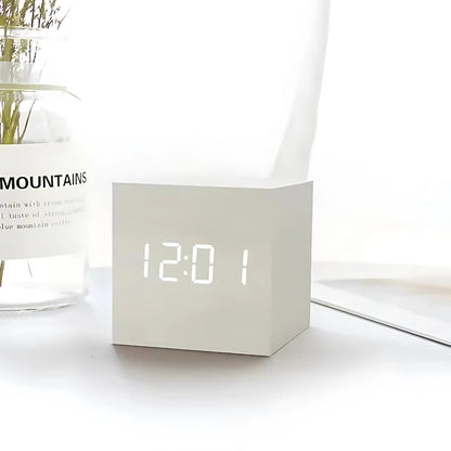 Cubo Compact Digital Clock – Multifunctional LED Alarm for Small Spaces 2
