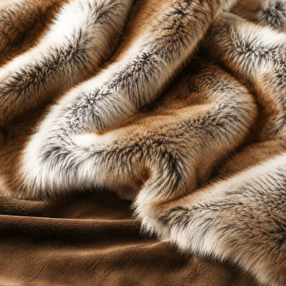 Luxe Women’s Faux Fur Throw Blanket – Ultra-Soft Comfort for Cozy Evenings 2