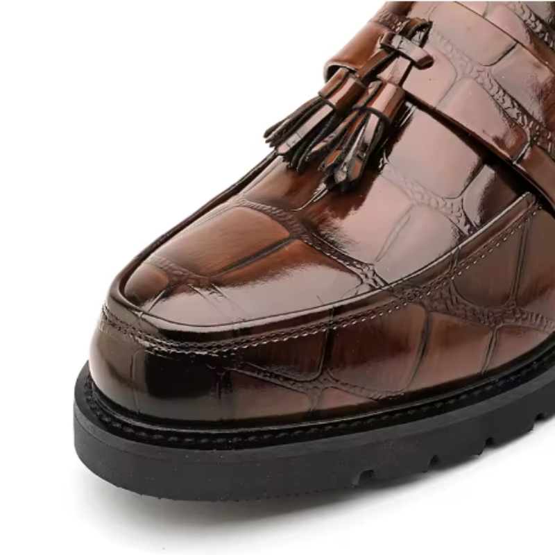 Malvren Men's Brown Loafers – Vintage Fringe Detail for Elegant Occasions