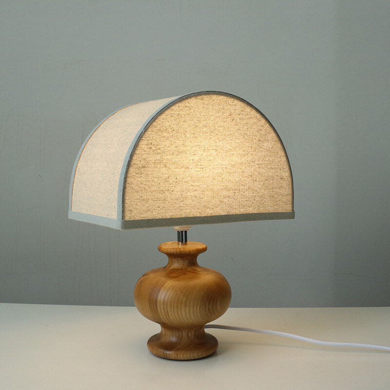 Ilara Vintage Bedroom Lamp – Elegant Solid Wood Design for Cozy Spaces