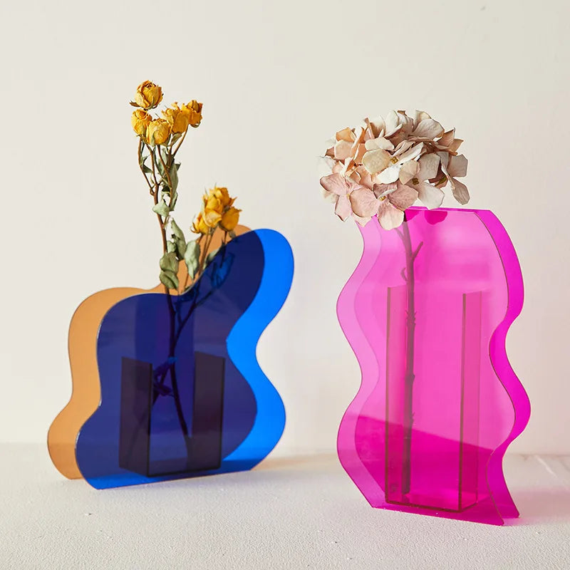 Wavely Modern Clear Acrylic Vase – Stylish Waveform Design for Home Decor 1